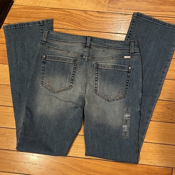 3/$20 NWOT INC Denim Boot Leg Regular Fit Stretchy Jeans - Picture 2 of 6